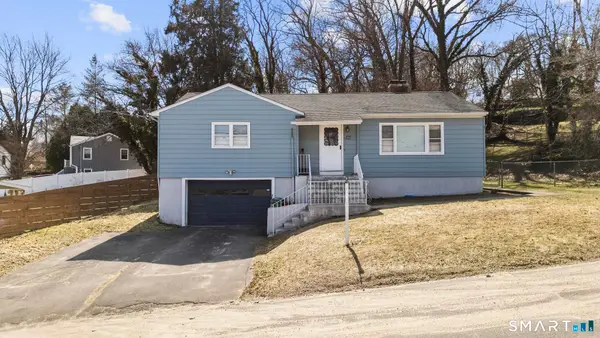 47 Juniper Ridge Drive, Waterbury, CT 06708