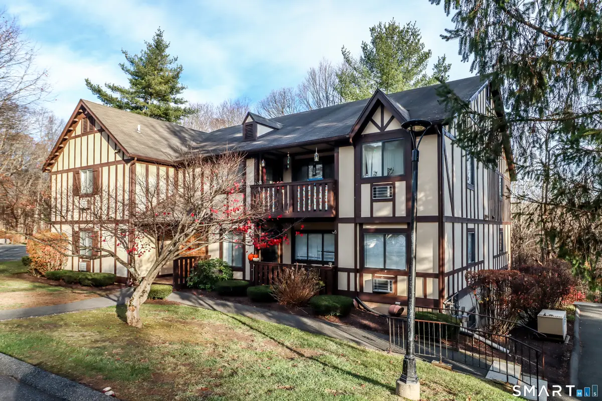 28 Rollingwood Drive #28, Brookfield, CT 06804 - #1