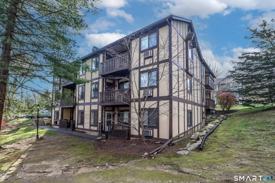 28 Rollingwood Drive #28, Brookfield, CT 06804 - #2