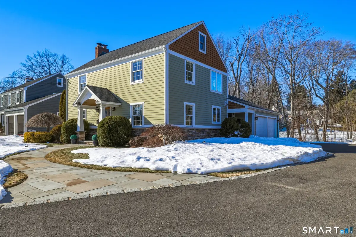 4 Wyndwood Road, West Hartford, CT 06107 - #1
