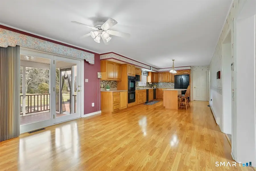 21 Hidden Pond Drive, Watertown, CT 06795 - #3