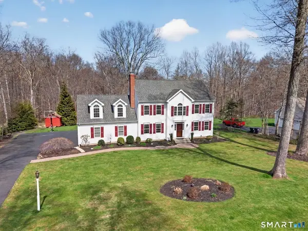 12 Stonewall Lane, Clinton, CT 06413