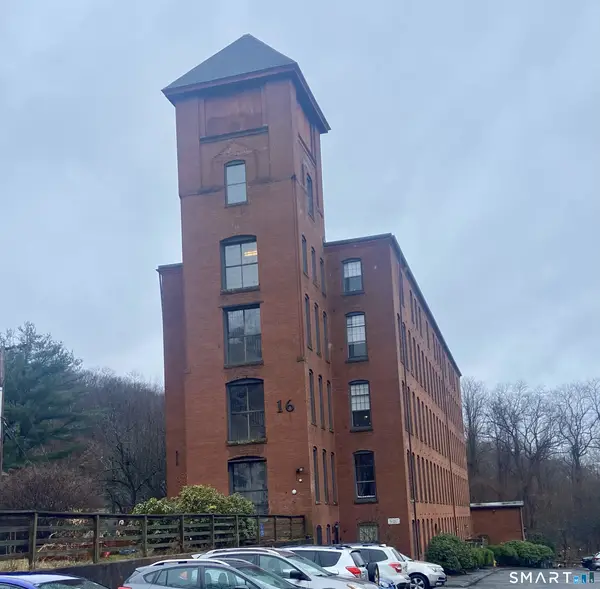 16 Vernon Avenue #APT 24, Vernon, CT 06066