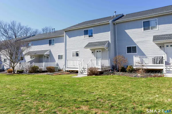 109 Staffordshire Commons Drive #109, Wallingford, CT 06492