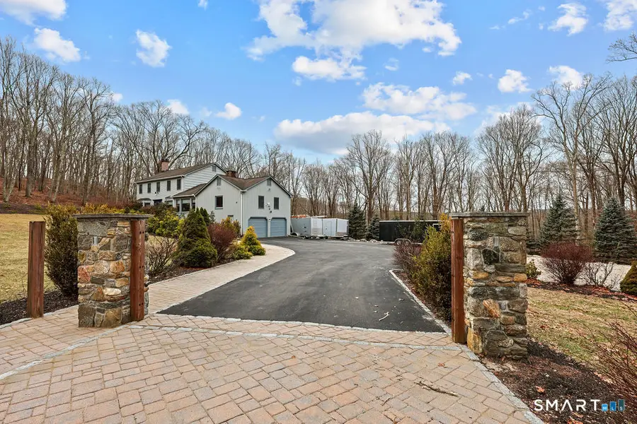 17 Abbotts Hill Road, Newtown, CT 06470 - #3