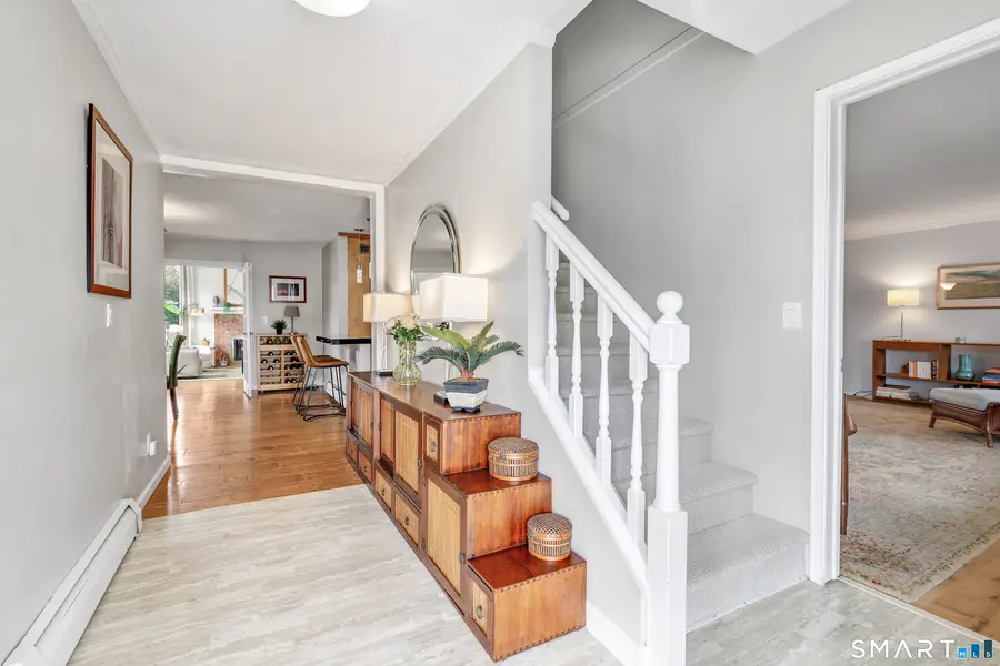 8 Koger Road, Trumbull, CT 06611 - #3