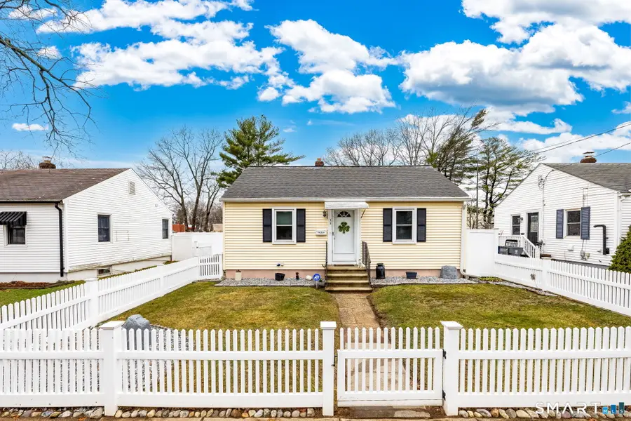 33 Winter Street, Plainville, CT 06062 - #2