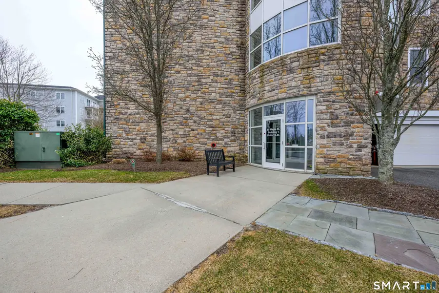 60 Maple Street #APT 17, Branford, CT 06405 - #2