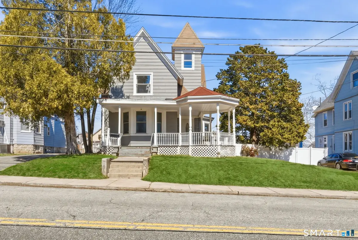 163 Willetts Avenue, New London, CT 06320 - #1