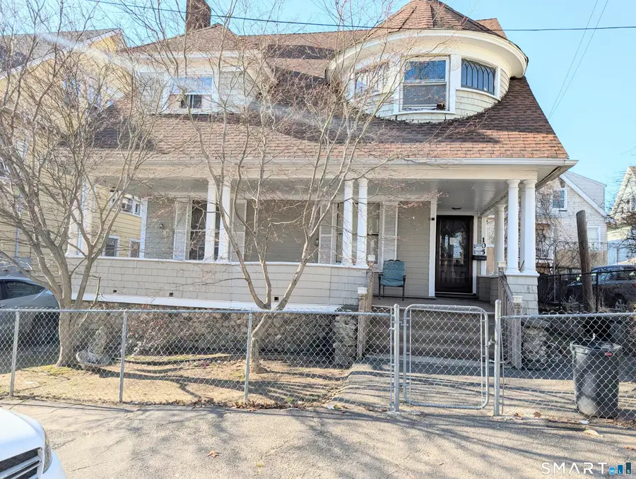 105 Washington Terrace, Bridgeport, CT 06604 - #2
