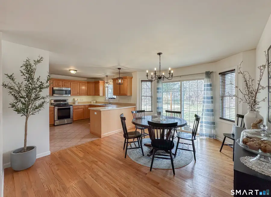 31 Parkwood Avenue, Waterbury, CT 06708 - #3