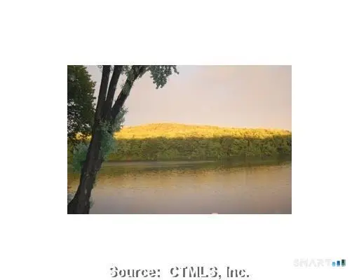 20 West Lakeview Drive, Granby, CT 06035 - #3