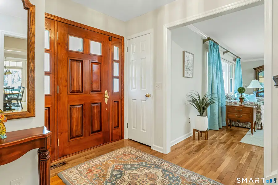 9 Tamarack Place, Greenwich, CT 06831 - #3