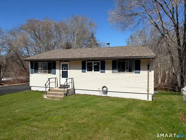 33 Shawondassee Drive, Stonington, CT 06378