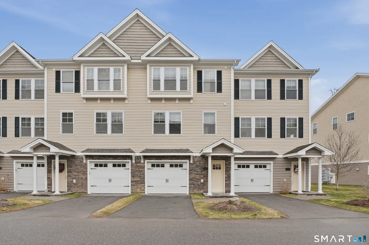 3 Village Crossing #3, Niantic, CT 06357 - #1