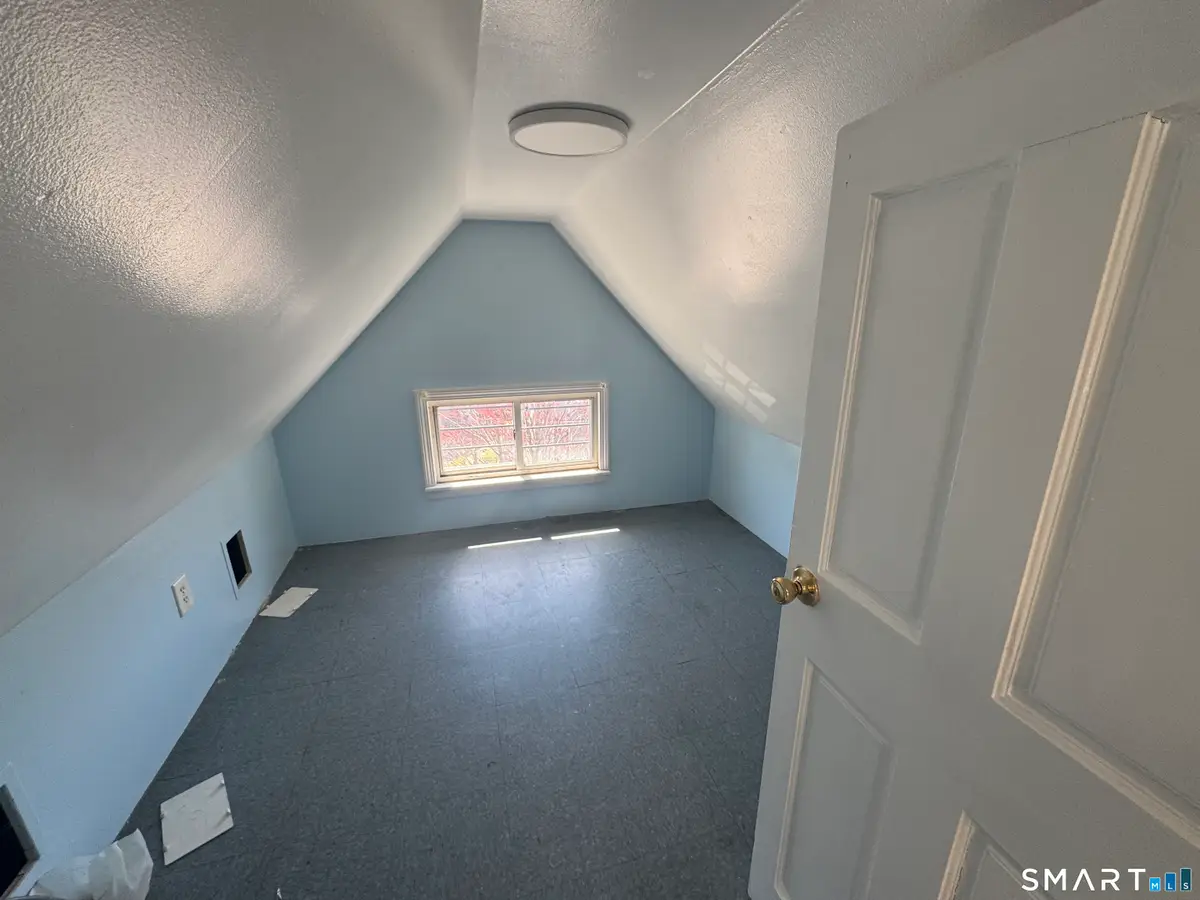 164 Coleman Street, Bridgeport, CT 06605 - #1