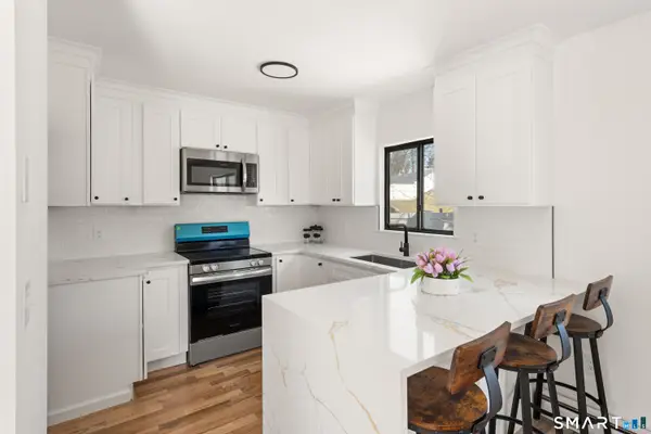 60 Lawn Avenue #21, Stamford, CT 06902