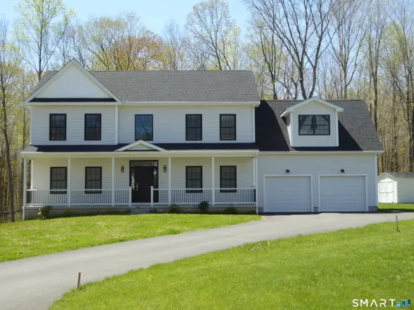 19 Tamarack Lane, Guilford, CT 06437