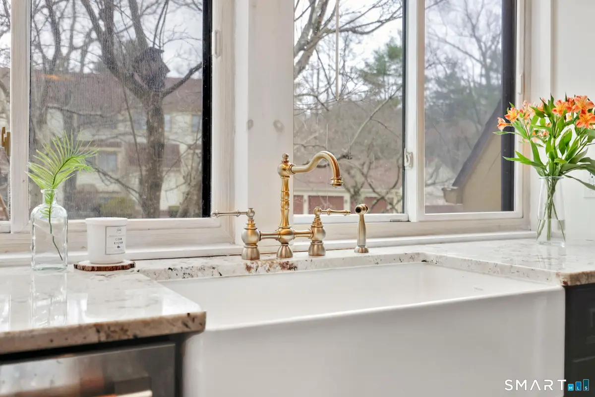 8 Whirling Dun #8, Canton, CT 06019 - #1