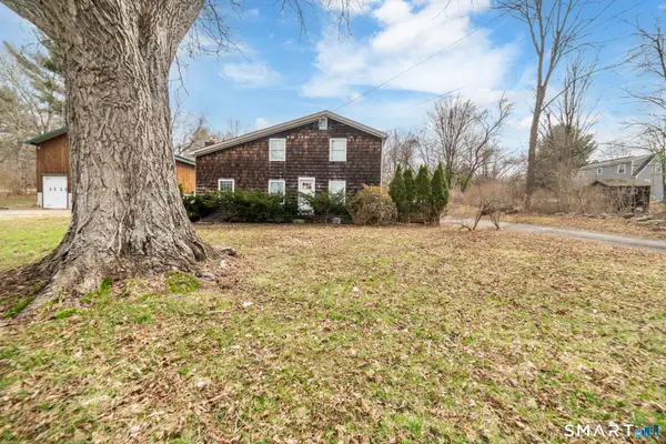 216 Main Street N., Southbury, CT 06488