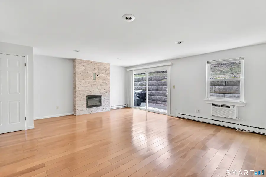 32 Weed Hill Avenue #C, Stamford, CT 06907 - #2