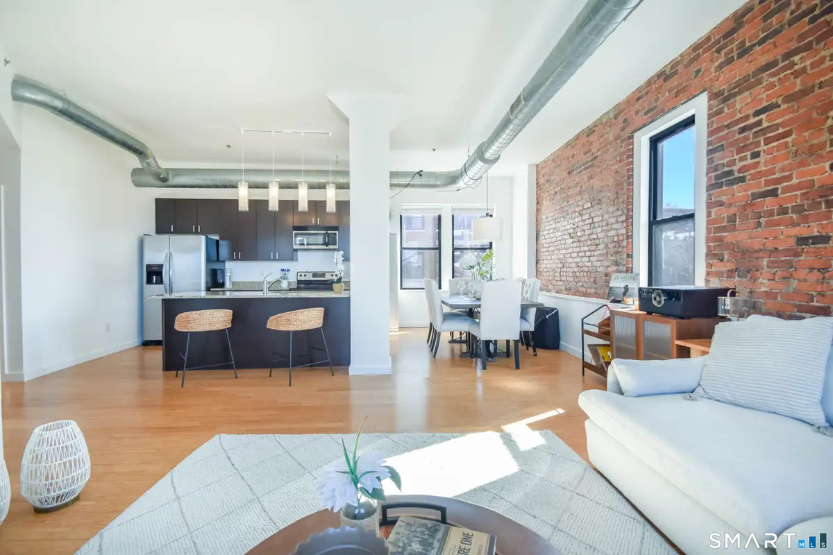 881 Lafayette Boulevard #3M, Bridgeport, CT 06604 - #1