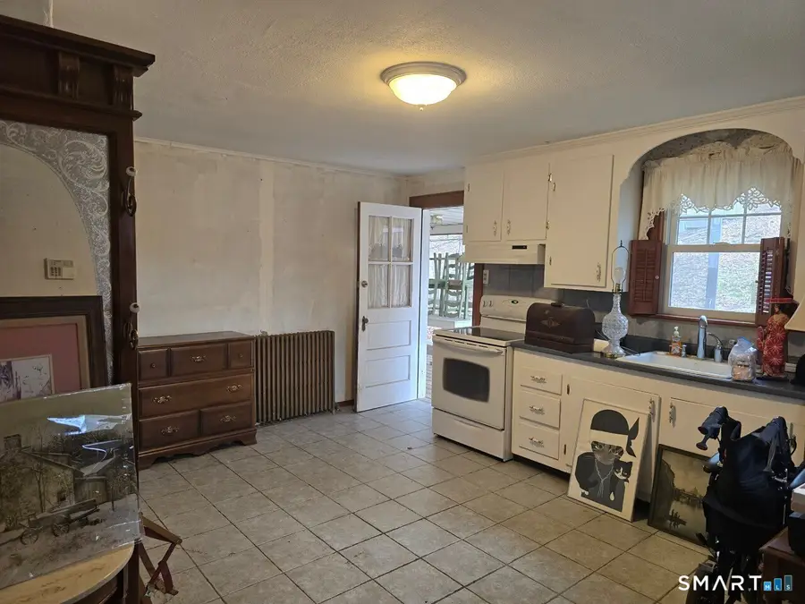 314 Porter Avenue, Middlebury, CT 06762 - #2