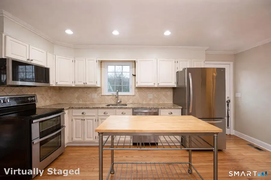 23 Sachem Street, Norwalk, CT 06850 - #3