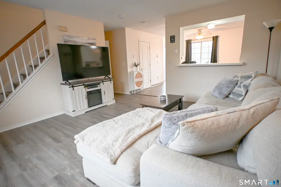 24 Blueridge Drive #L8, Waterbury, CT 06704 - #3