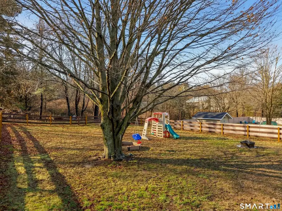 11 Green Briar Road, Norwich, CT 06360 - #3