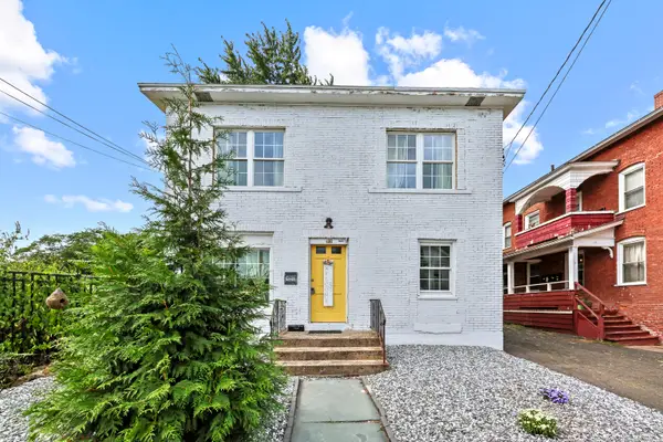 23 Hotchkiss Street, Middletown, CT 06457