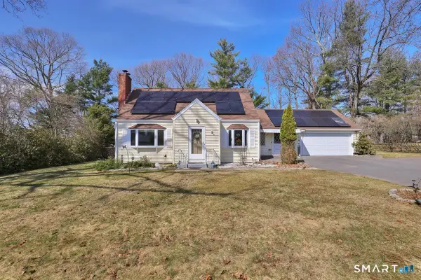 79 Santina Drive, Manchester, CT 06040