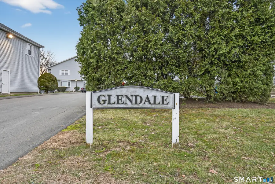 345 Glendale Avenue #A2, Bridgeport, CT 06606 - #3