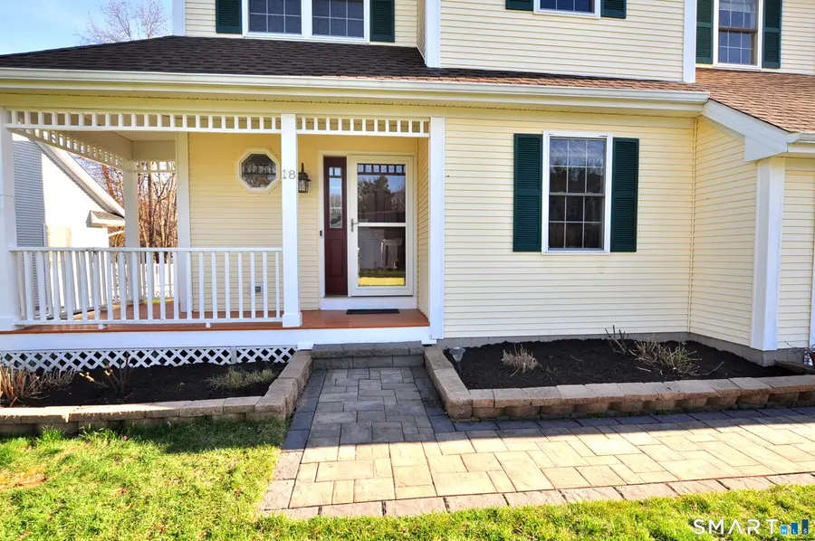 18 Brentwood Drive, Farmington, CT 06032 - #2