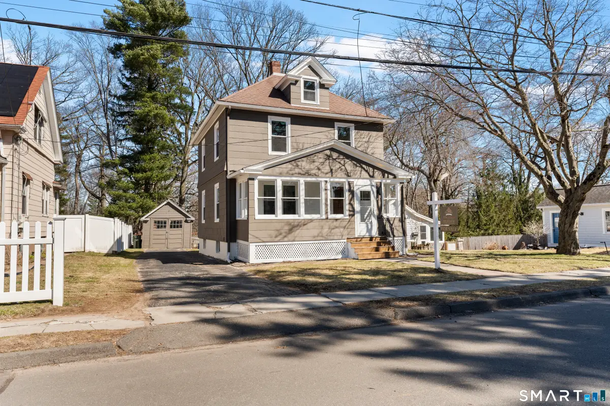 30 Oakwood Street, East Hartford, CT 06108 - #1