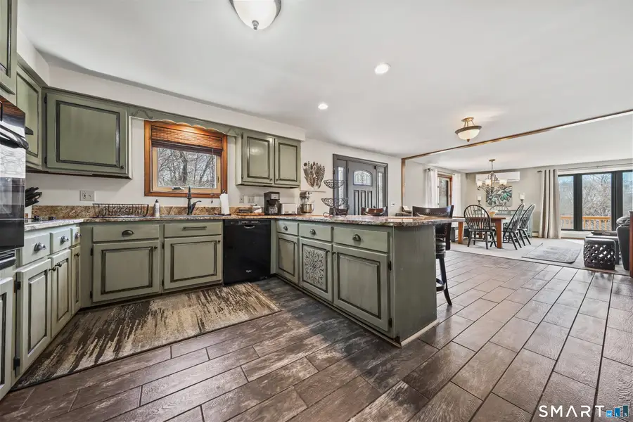 14 Williams Court, Wolcott, CT 06716 - #2