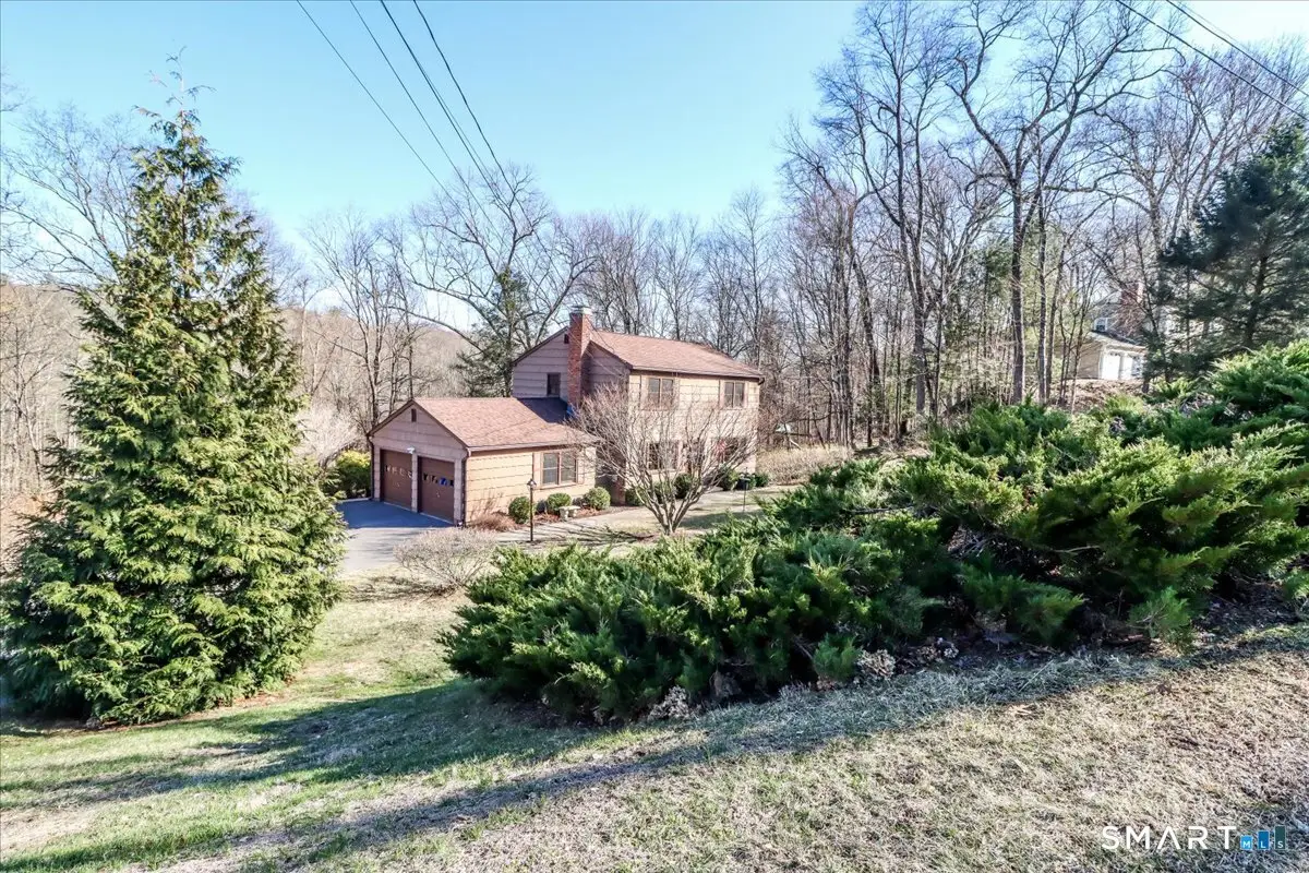 11 Willow Road, New Milford, CT 06776 - #1