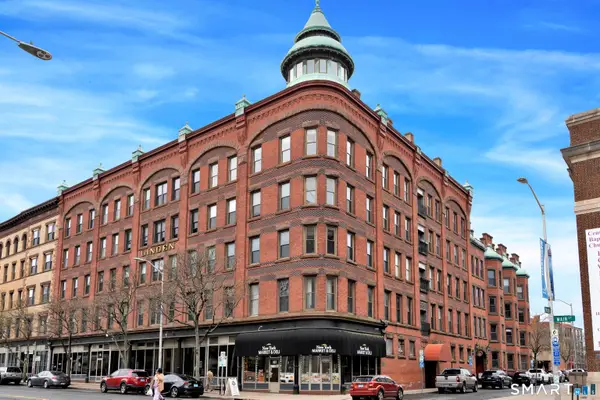 1 Linden Place #506, Hartford, CT 06106