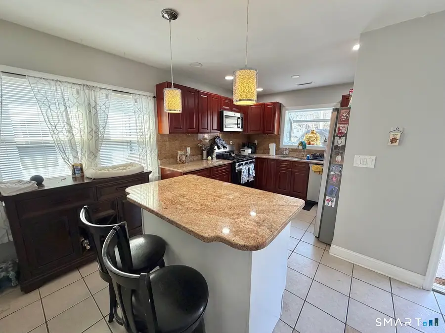 153 Oaklawn Avenue, Stamford, CT 06905 - #3