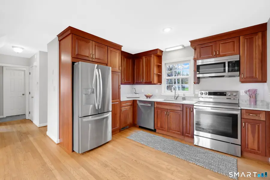 107 Harmund Place, Wethersfield, CT 06109 - #2