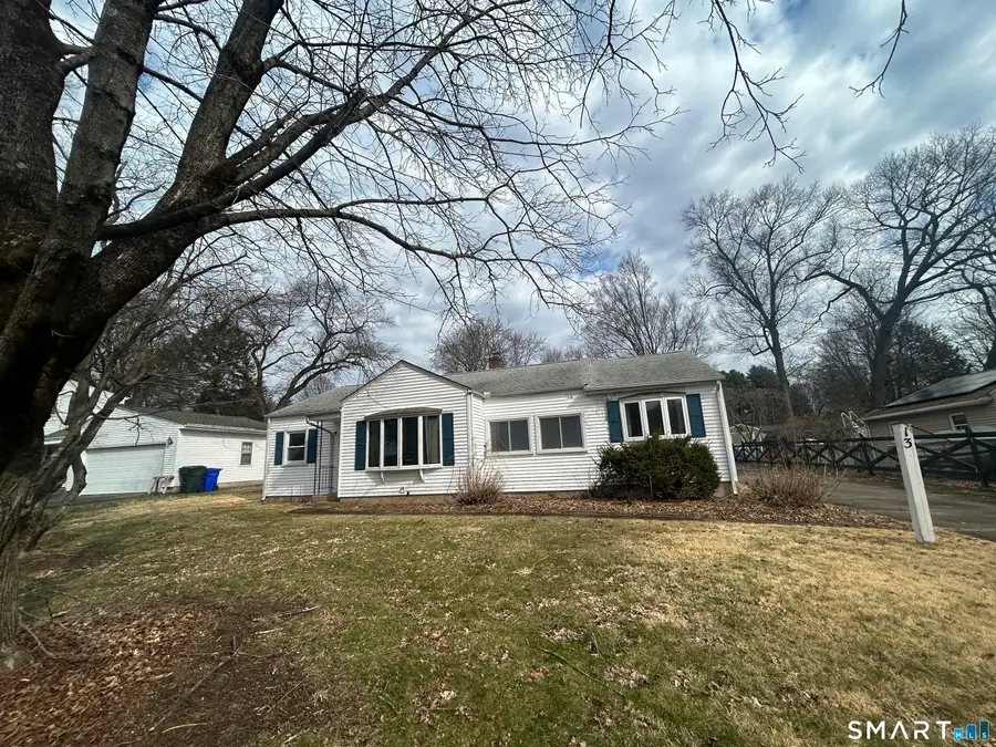 13 Jubrey Lane, Windsor Locks, CT 06096 - #3