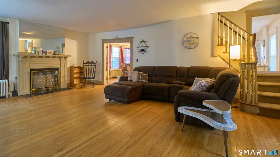 181 Buckingham Street, Waterbury, CT 06710 - #2