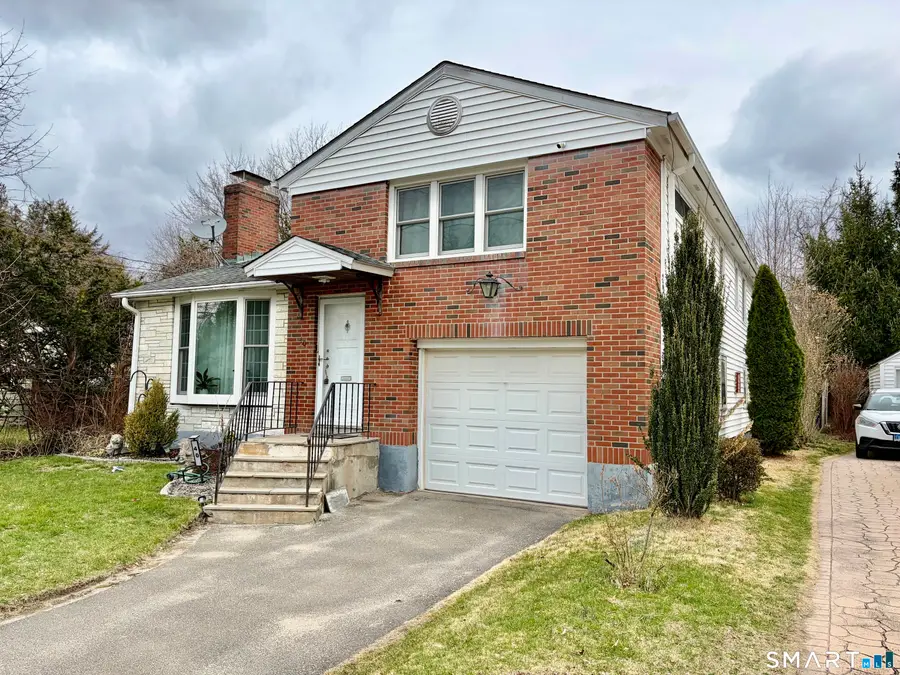 40 Robert Street, Waterbury, CT 06710 - #2