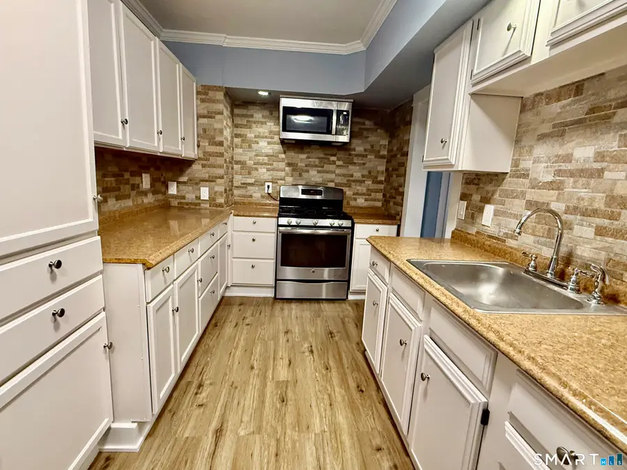 85 Avery Street, Stamford, CT 06902 - #2