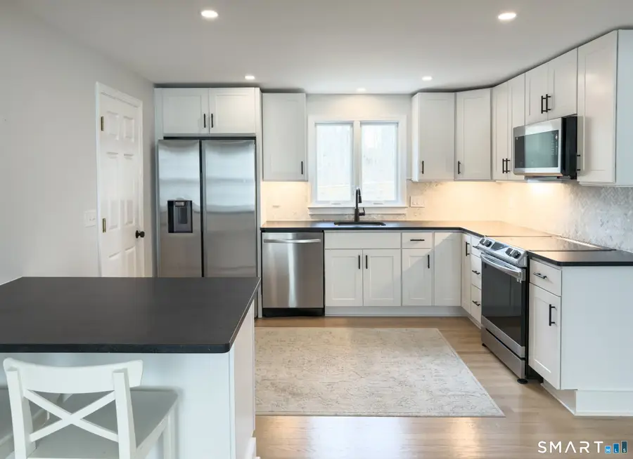 23 Country Village Lane, Clinton, CT 06413 - #3