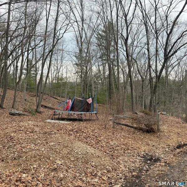 37 Quarry Road, Beacon Falls, CT 06403