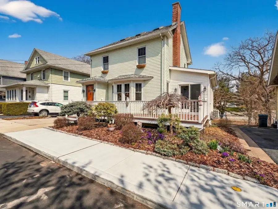 131 Norwood Avenue, New London, CT 06320 - #2