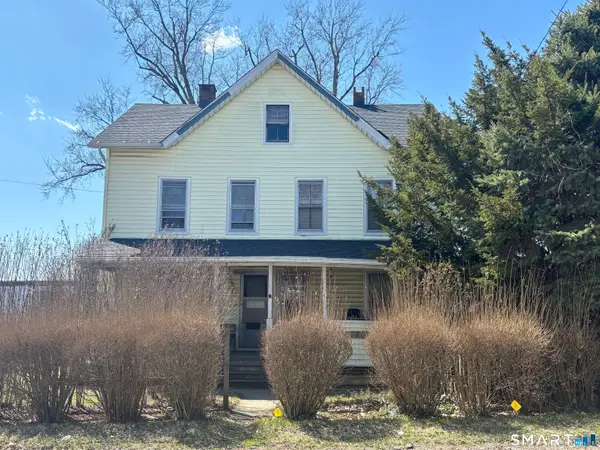 2-4 Cole Place, Danbury, CT 06810