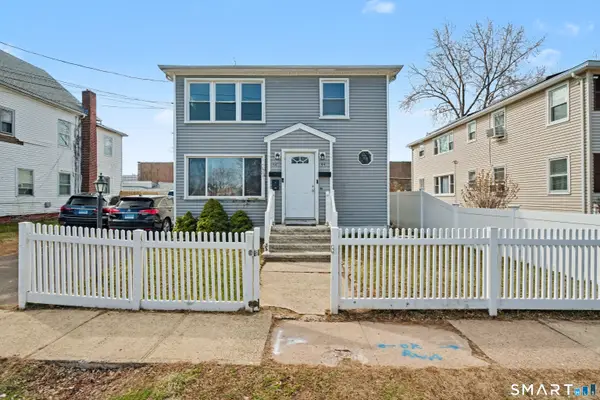 42 Pine Street, Hamden, CT 06514