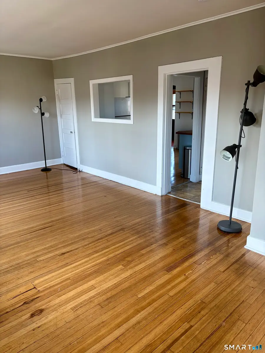 23 Rowsley Street #6, Bridgeport, CT 06605 - #3